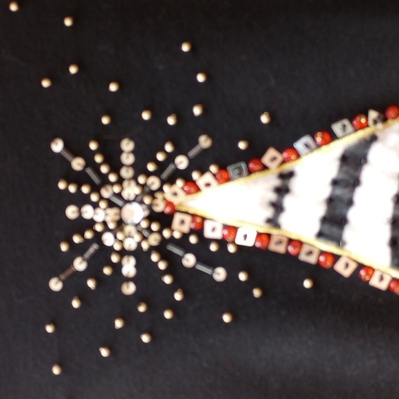 Berek Christmas Tree Shirt - Picture 8 of 9